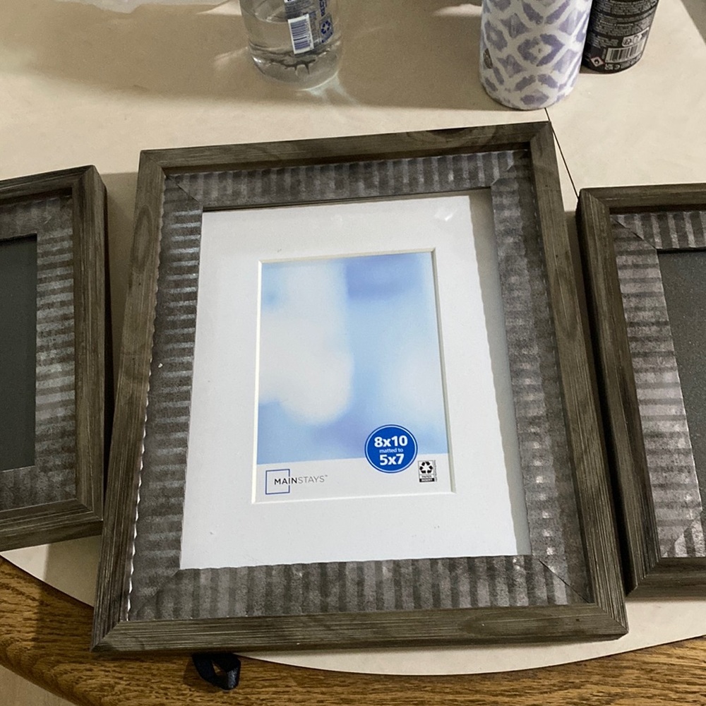 One 8x10 and 4 5x7 photo frames